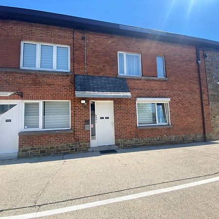 1-D011 Superbe Appartement Spacieux Tres Calme Charleroi Exterior photo